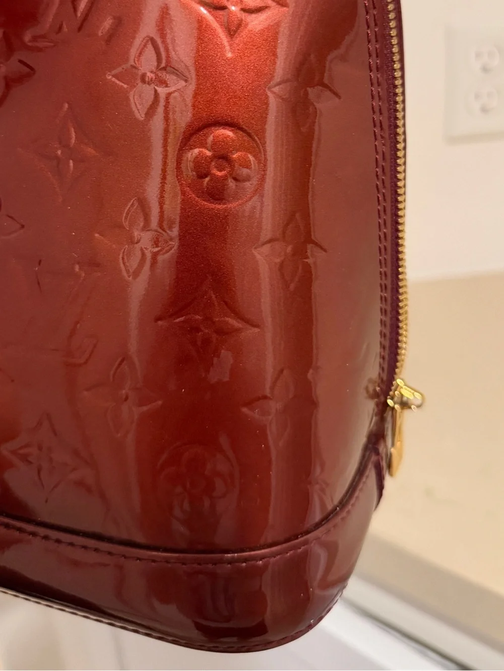 Louis Vuitton Amarante Vernis Alma PM Satchel